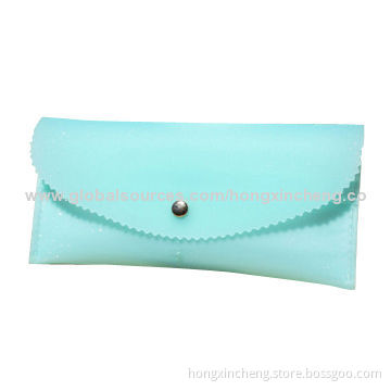 Fashionable New Design Silicone Jelly Wallet for Promotions, Customized Designs Available